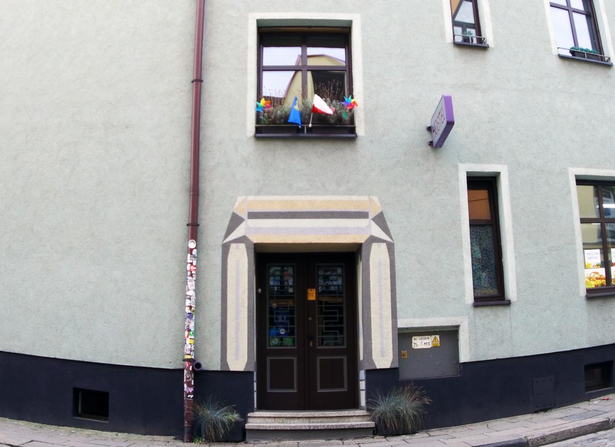 3 Bros' Hostel Cieszyn Cieszyn  Exterior foto